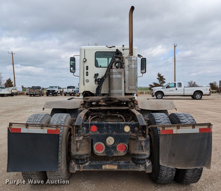 image for item LF9776 2013 Freightliner Coronado  semi truck