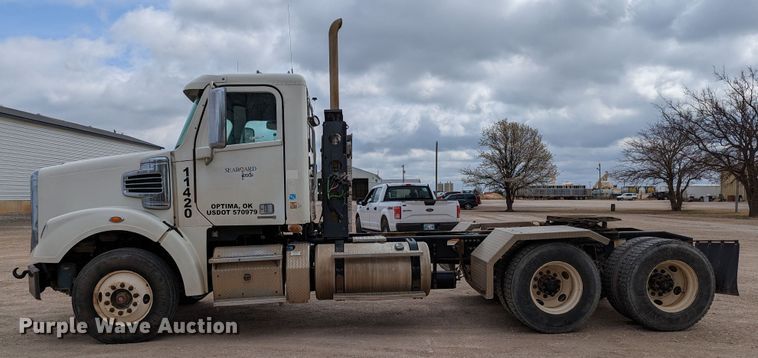 image for item LF9776 2013 Freightliner Coronado  semi truck