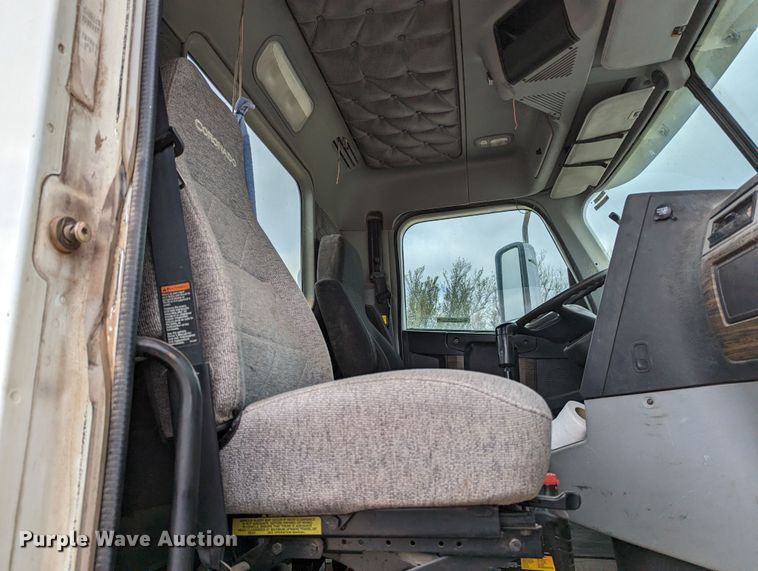 image for item LF9776 2013 Freightliner Coronado  semi truck