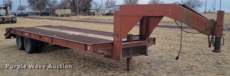 image for item LG9401 Equipment trailer