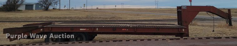 image for item LG9401 Equipment trailer