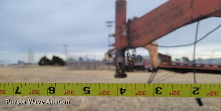 image for item LG9401 Equipment trailer