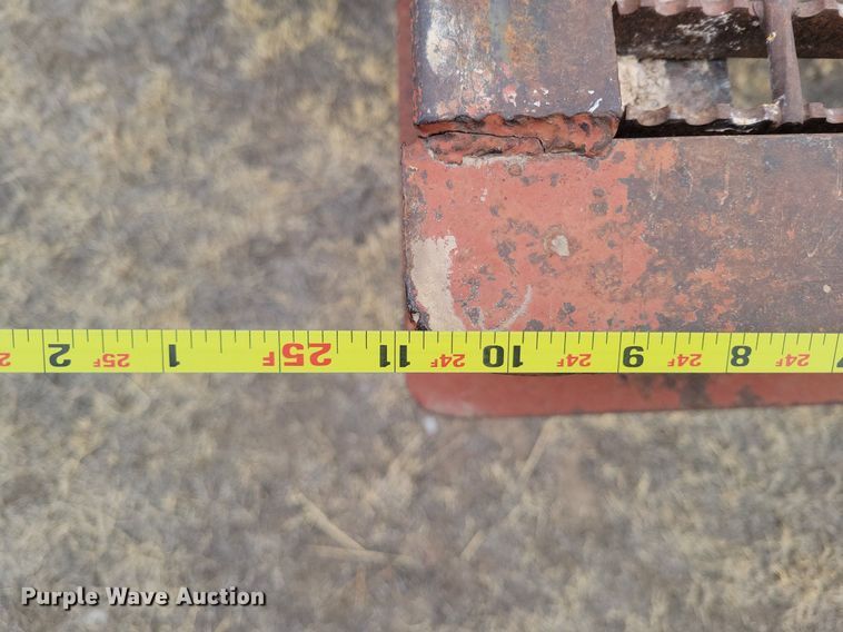 image for item LG9401 Equipment trailer