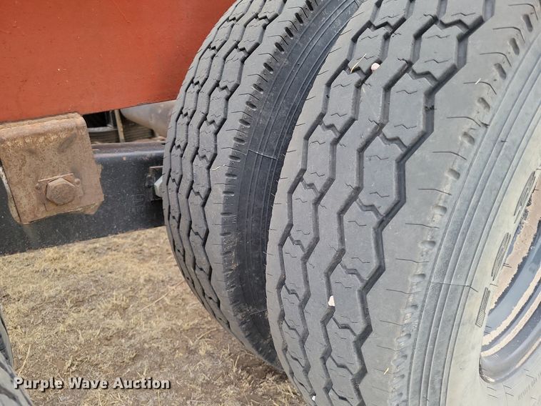 image for item LG9401 Equipment trailer