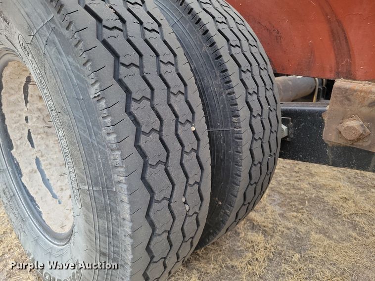 image for item LG9401 Equipment trailer