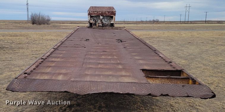 image for item LG9402 1976 Dakota Trail-EZE  tilt deck equipment trailer