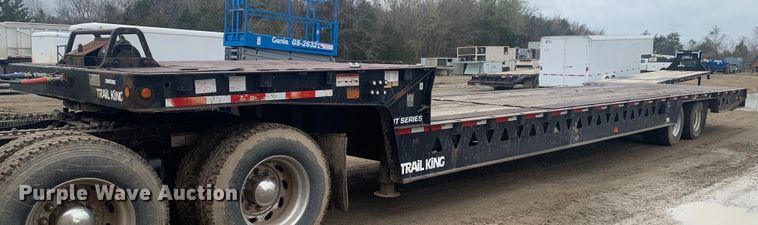 image for item LI9157 2005 Trail King TK70HT-482  drop deck trailer