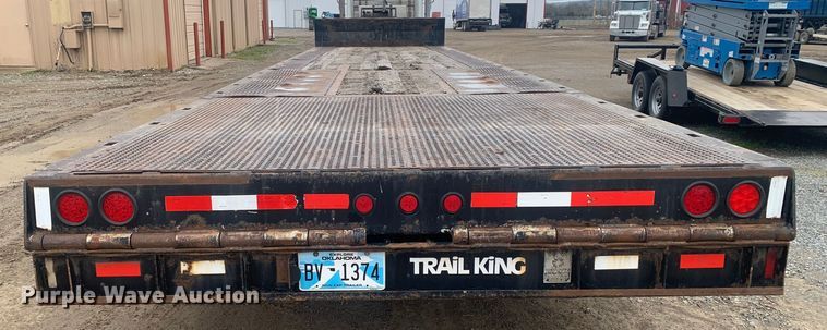 image for item LI9157 2005 Trail King TK70HT-482  drop deck trailer