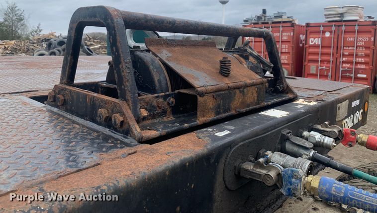 image for item LI9157 2005 Trail King TK70HT-482  drop deck trailer