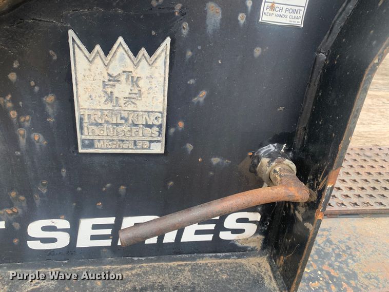 image for item LI9157 2005 Trail King TK70HT-482  drop deck trailer