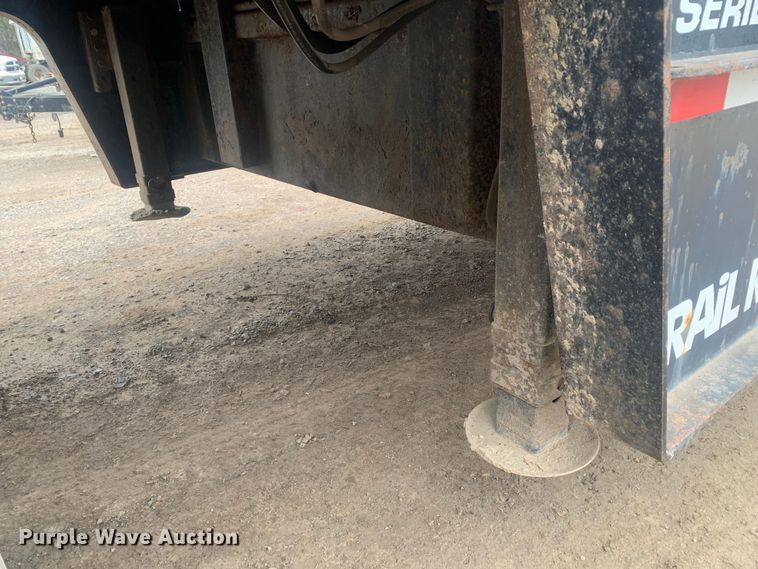 image for item LI9157 2005 Trail King TK70HT-482  drop deck trailer