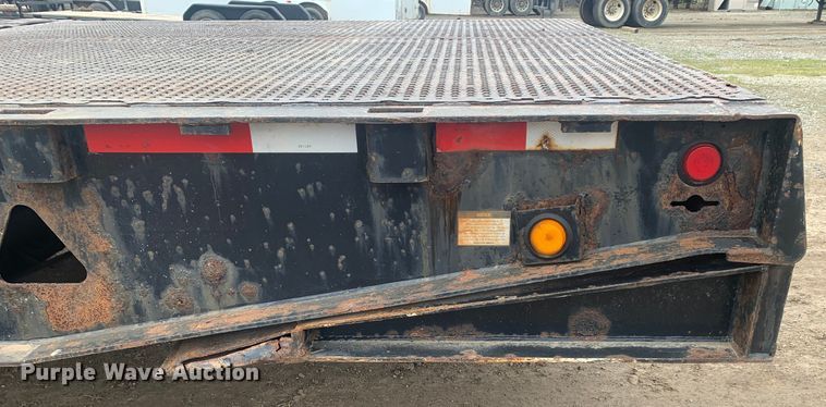 image for item LI9157 2005 Trail King TK70HT-482  drop deck trailer