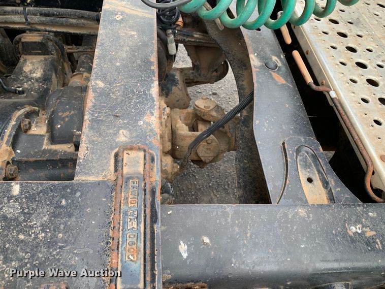 image for item LI9218 2006 Freightliner Columbia  semi truck