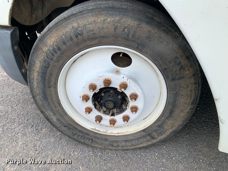 image for item LI9218 2006 Freightliner Columbia  semi truck