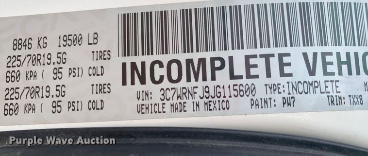 image for item LI9230 2018 Dodge Ram 5500HD  Crew Cab truck cab and chassis