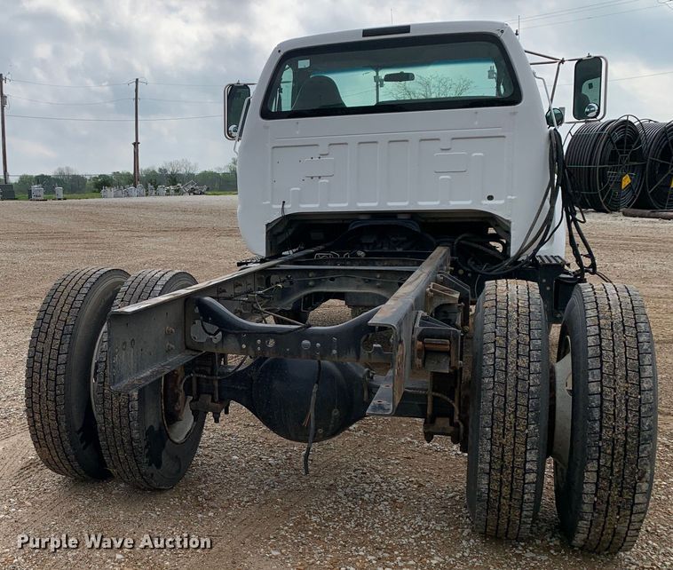 image for item LI9232 2008 Ford F650 Super Duty  truck cab and chassis