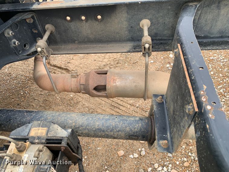 image for item LI9232 2008 Ford F650 Super Duty  truck cab and chassis