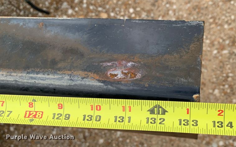 image for item LI9232 2008 Ford F650 Super Duty  truck cab and chassis