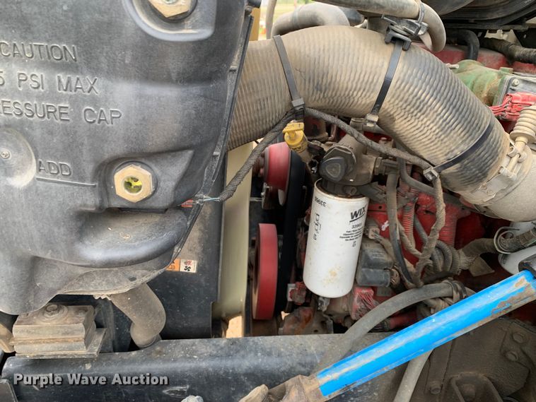 image for item LI9232 2008 Ford F650 Super Duty  truck cab and chassis