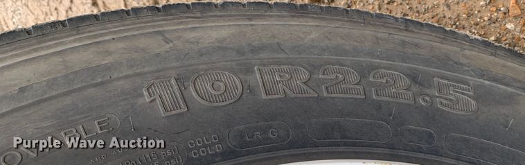 image for item LI9232 2008 Ford F650 Super Duty  truck cab and chassis