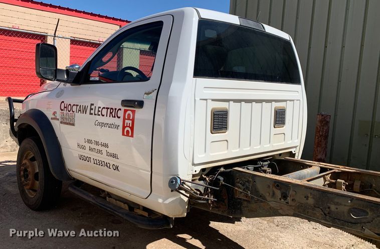image for item LI9237 2013 Dodge Ram 5500HD  truck cab and chassis