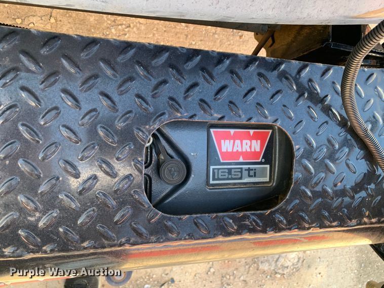 image for item LI9237 2013 Dodge Ram 5500HD  truck cab and chassis