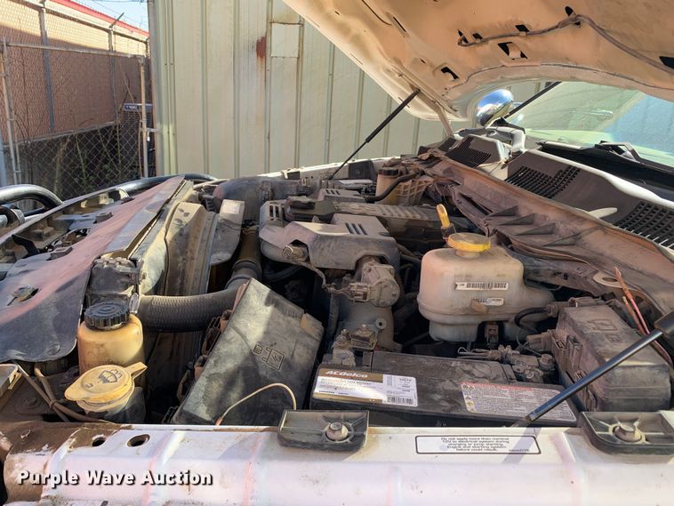 image for item LI9237 2013 Dodge Ram 5500HD  truck cab and chassis