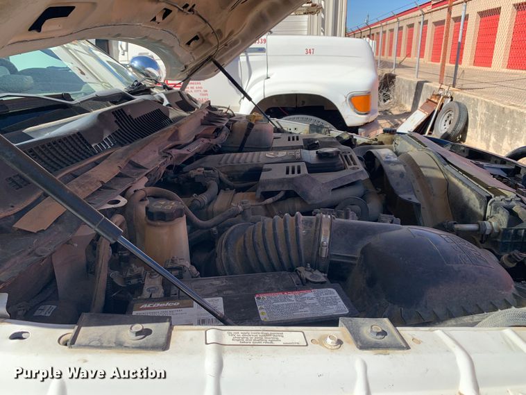 image for item LI9237 2013 Dodge Ram 5500HD  truck cab and chassis