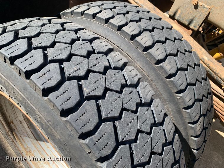 image for item LI9237 2013 Dodge Ram 5500HD  truck cab and chassis