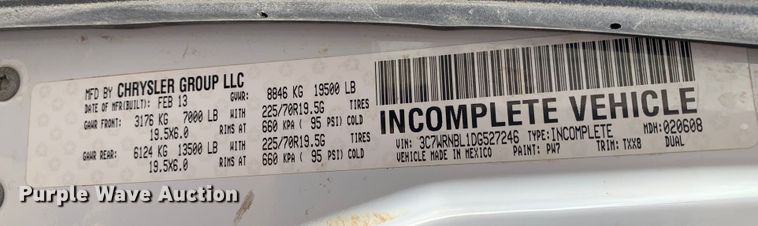 image for item LI9237 2013 Dodge Ram 5500HD  truck cab and chassis