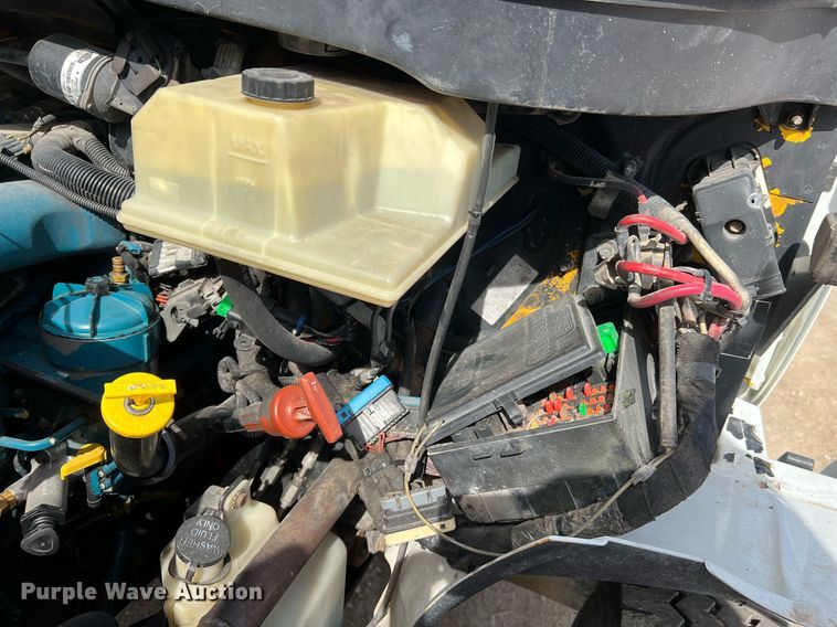 image for item LI9579 2007 International 4300  rollback truck