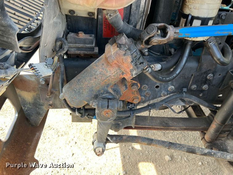 image for item LI9579 2007 International 4300  rollback truck