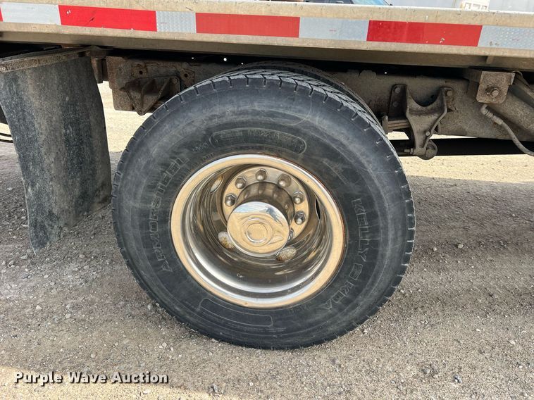 image for item LI9579 2007 International 4300  rollback truck