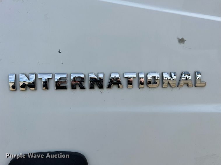 image for item LI9579 2007 International 4300  rollback truck