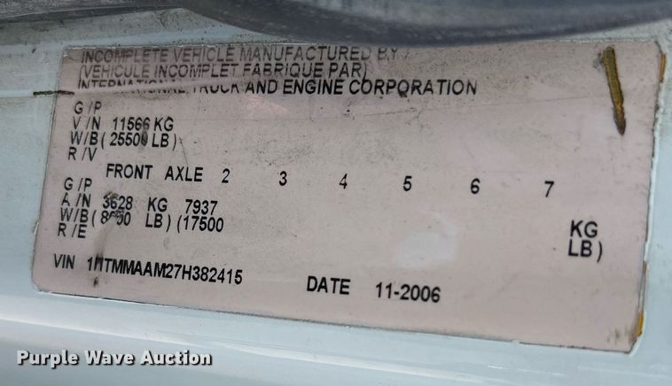 image for item LI9579 2007 International 4300  rollback truck