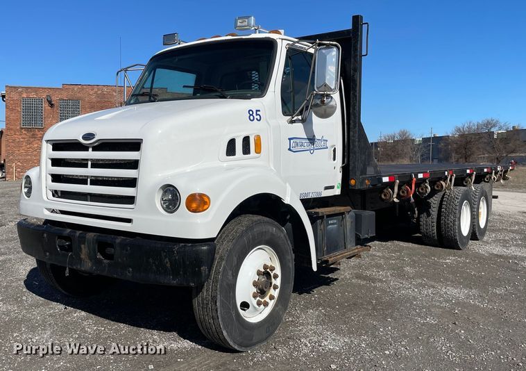 image for item LJ9545 2000 Sterling L7500  flatbed truck