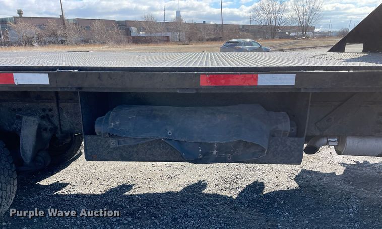 image for item LJ9545 2000 Sterling L7500  flatbed truck