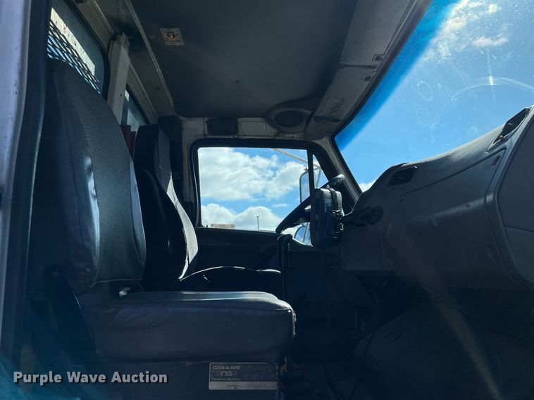 image for item LJ9545 2000 Sterling L7500  flatbed truck