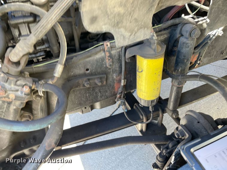 image for item LJ9549 2006 Sterling AT9500  semi truck