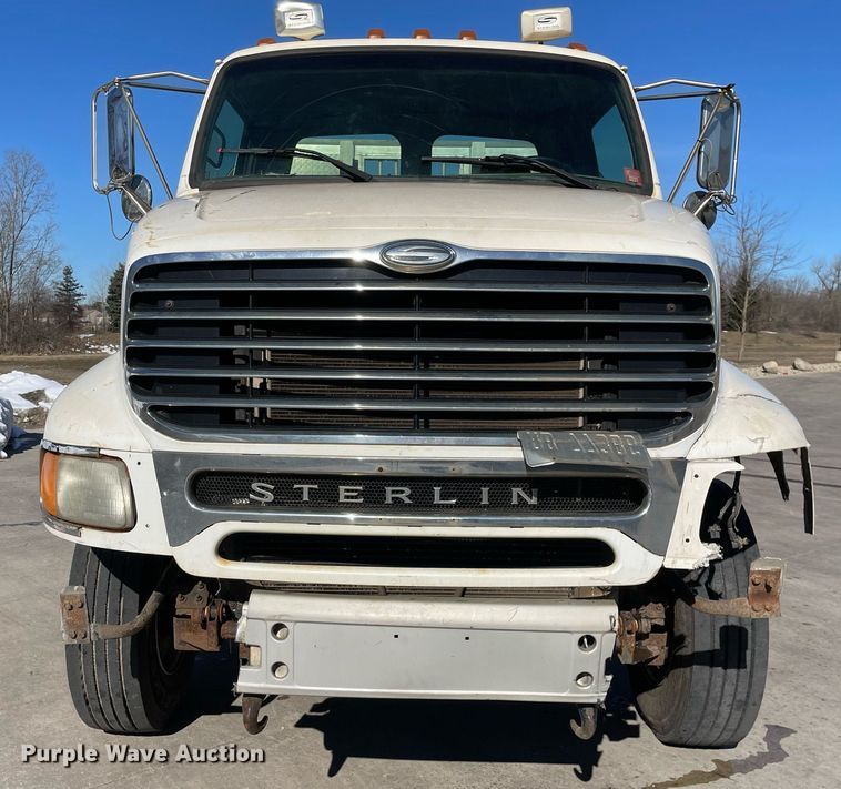 image for item LJ9550 2006  Sterling  semi truck