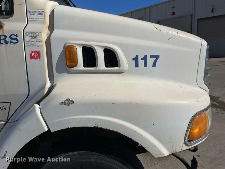 image for item LJ9550 2006  Sterling  semi truck