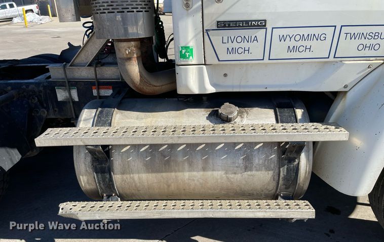 image for item LJ9550 2006  Sterling  semi truck