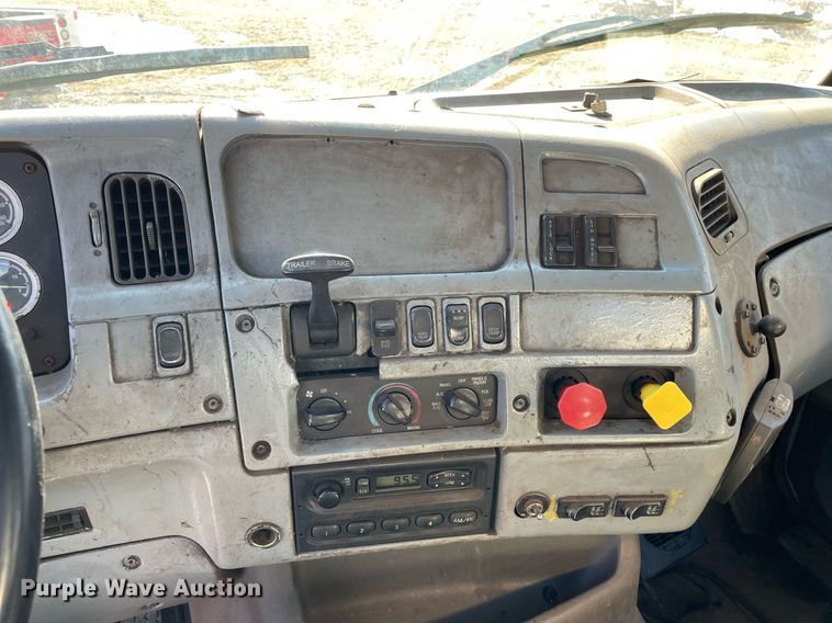 image for item LJ9550 2006  Sterling  semi truck