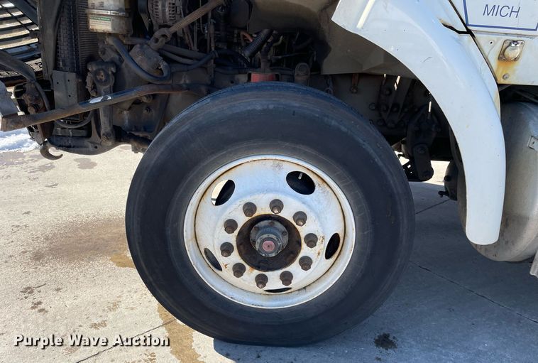 image for item LJ9550 2006  Sterling  semi truck