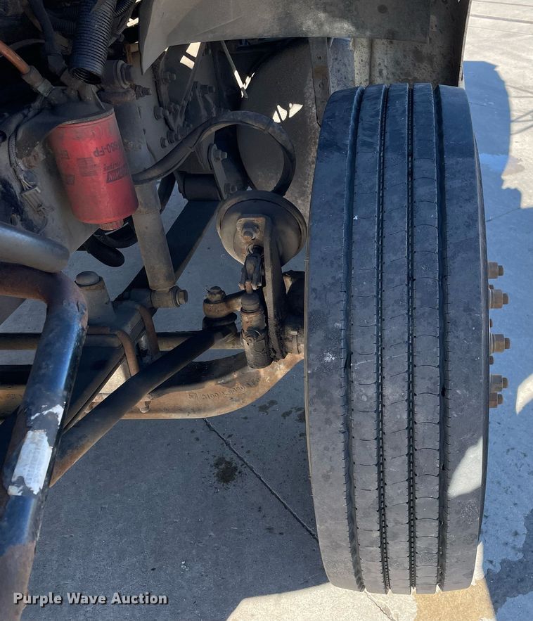 image for item LJ9550 2006  Sterling  semi truck