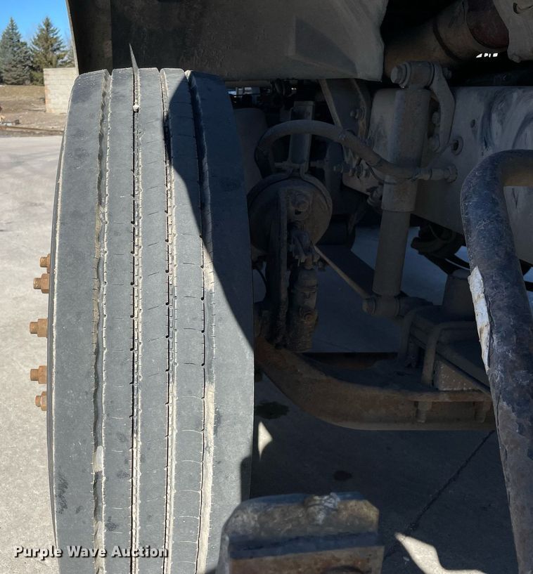 image for item LJ9550 2006  Sterling  semi truck