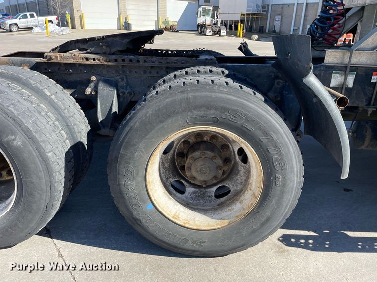 image for item LJ9550 2006  Sterling  semi truck