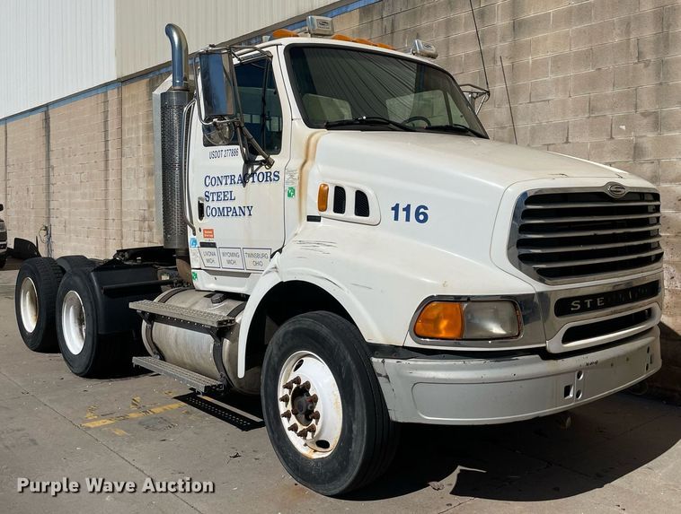 image for item LJ9553 2006 Sterling  semi truck