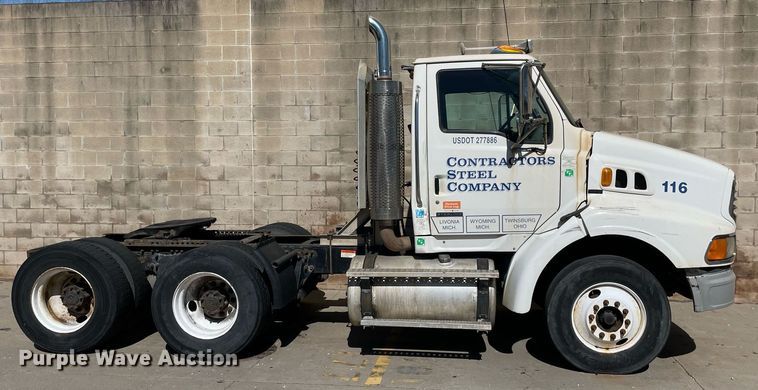 image for item LJ9553 2006 Sterling  semi truck