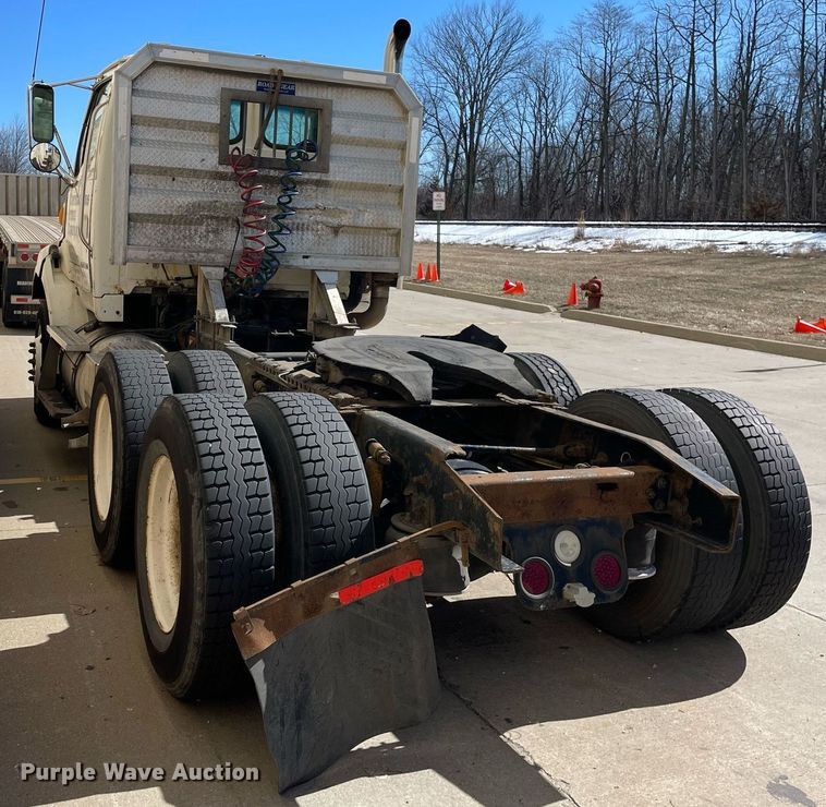 image for item LJ9553 2006 Sterling  semi truck